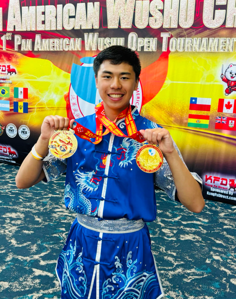 Casey-Lew-在「第十四屆泛美武術錦標賽」上獲得2枚金牌